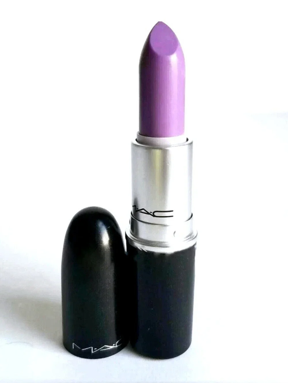 MAC Amplified Creme Lipstick Lured In New